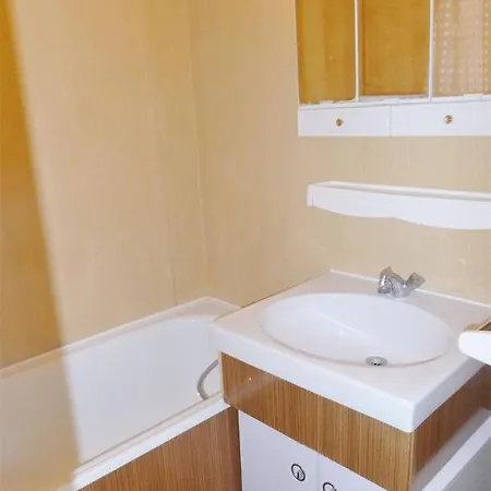 Ref 546, Ocean , Classe 2 Etoiles , Et Centre A 5mn, 5 Personnes Apartment Seignosse